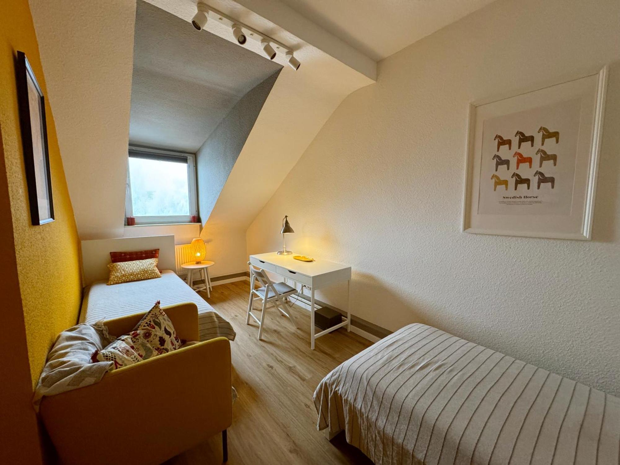 Appartement Big Flat With Fresh Renovation, Free Parking, Sonyps, Netflix à Duisbourg Extérieur photo