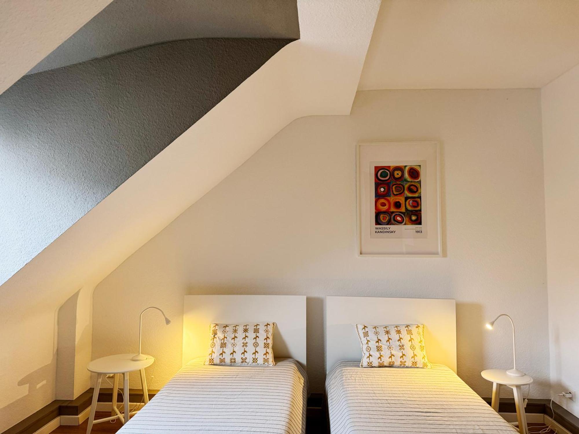 Appartement Big Flat With Fresh Renovation, Free Parking, Sonyps, Netflix à Duisbourg Extérieur photo